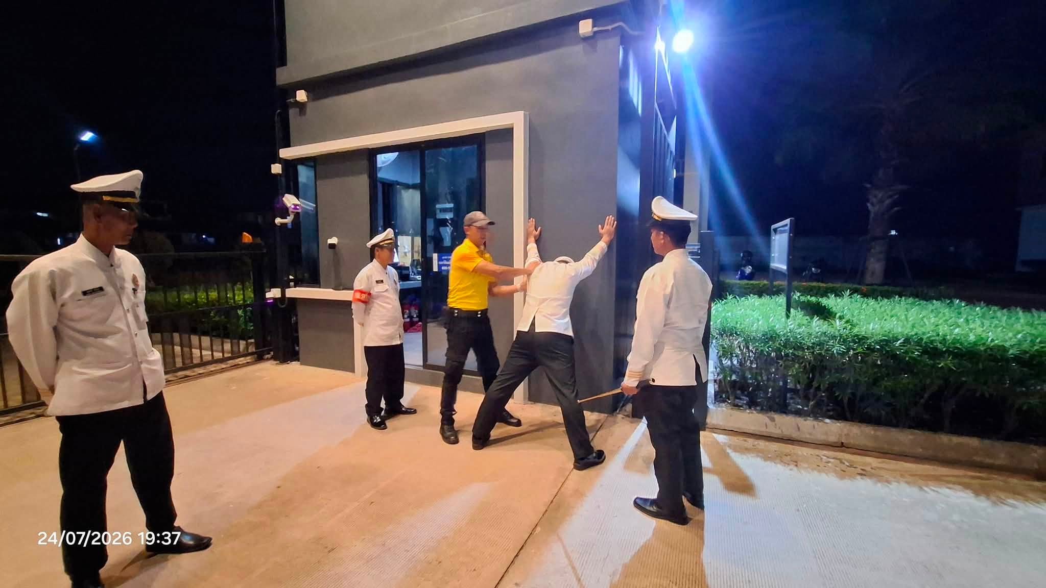 การฝึกอบรมประจำเดือน